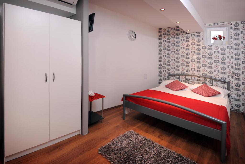 Rooms & Apartment Lasta Spalato Camera foto