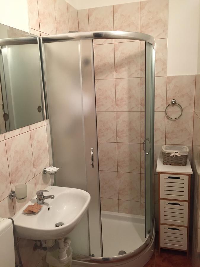 Rooms & Apartment Lasta Spalato Esterno foto